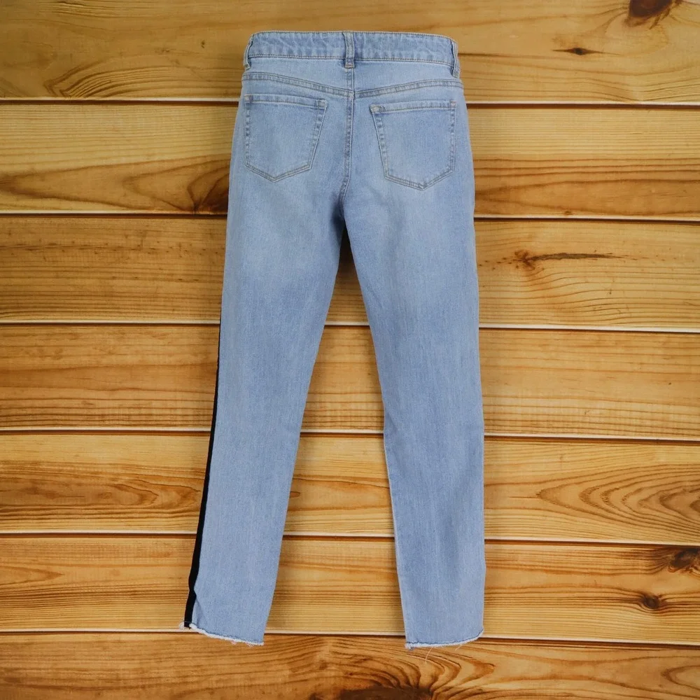 Arizona Skinny Jeans Girls Size 14 Blue‎ Cotton Blend Light Wash Mid Rise